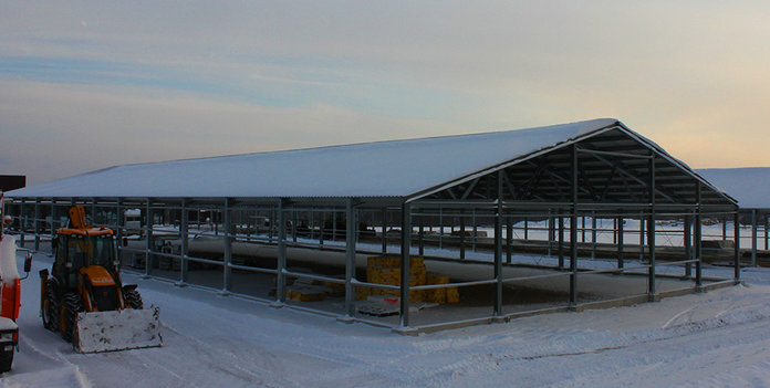 Здание рыбоводного комплекса 24 * 60 * 3,5 из металлоконструкций