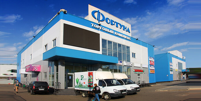 Торговый комплекс из металлоконструкций